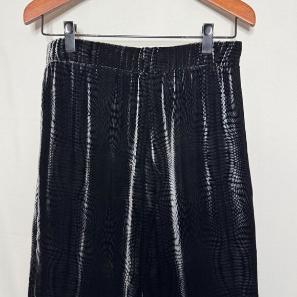 Vintage Hartell Silk Velvet Black Gray Digital Wave Print Wide Crop Leg Pants - Picture 5 of 10